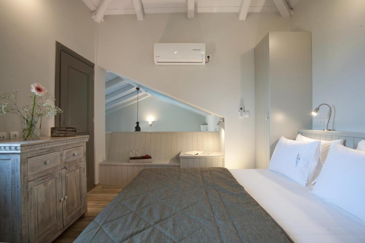 Acquaterra Villas Tsoukaládhes Екстериор снимка